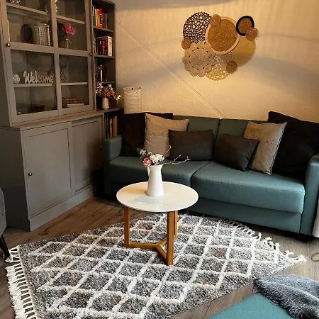 Apartment Ferienwohnung Kosta Zulpich
